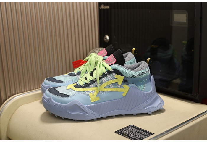 OFF-WHITE C/O ODSY-1000 SNEAKER