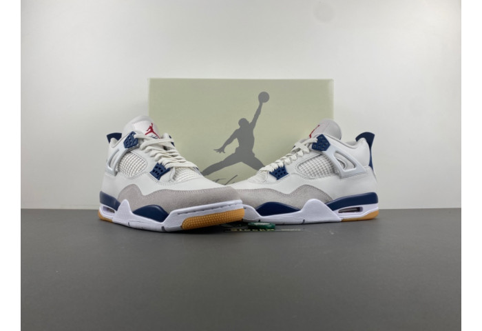 Nike SB x Air Jordan 4 “Navy” 2025 DR5415-100
