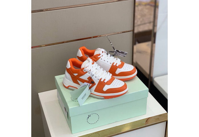 OFF WHITE™ C/O VIRGIL ABLOH OUT OF OFFICE LOW-TOP LEATHER SNEAKERS "OOO"