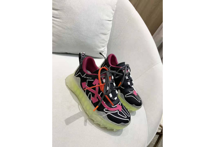 OFF-WHITE C/O ODSY-1000 SNEAKER