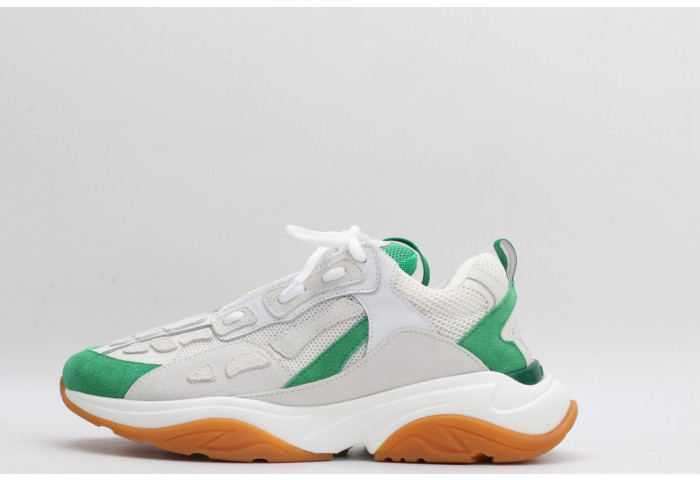 AR1M1 Low-Top Sneaker