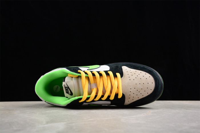 The Powerpuff Girls x Nk SB Dunk Low GP5532-063