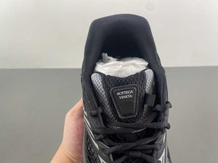 BOTTEGA VENETA 741357 V2X40 1000