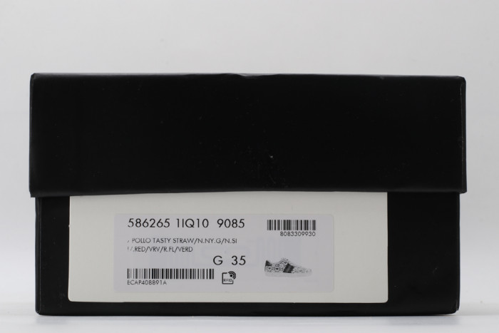 G*u*i low-top sneaker