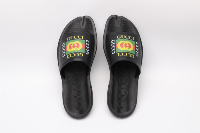 GUCC SLIPPERS