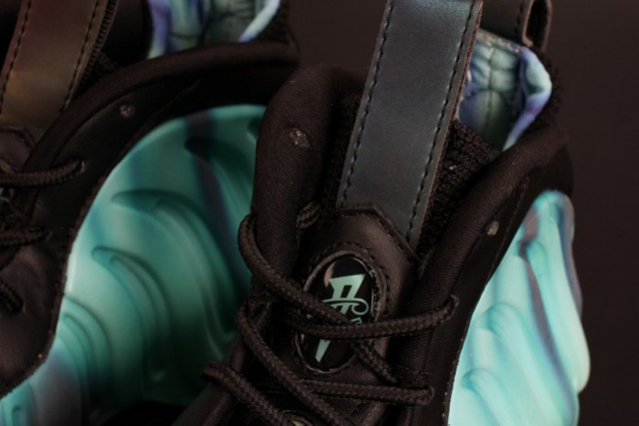 nike air foamposite one “N0*Hern lights” black/green mens 840559-001